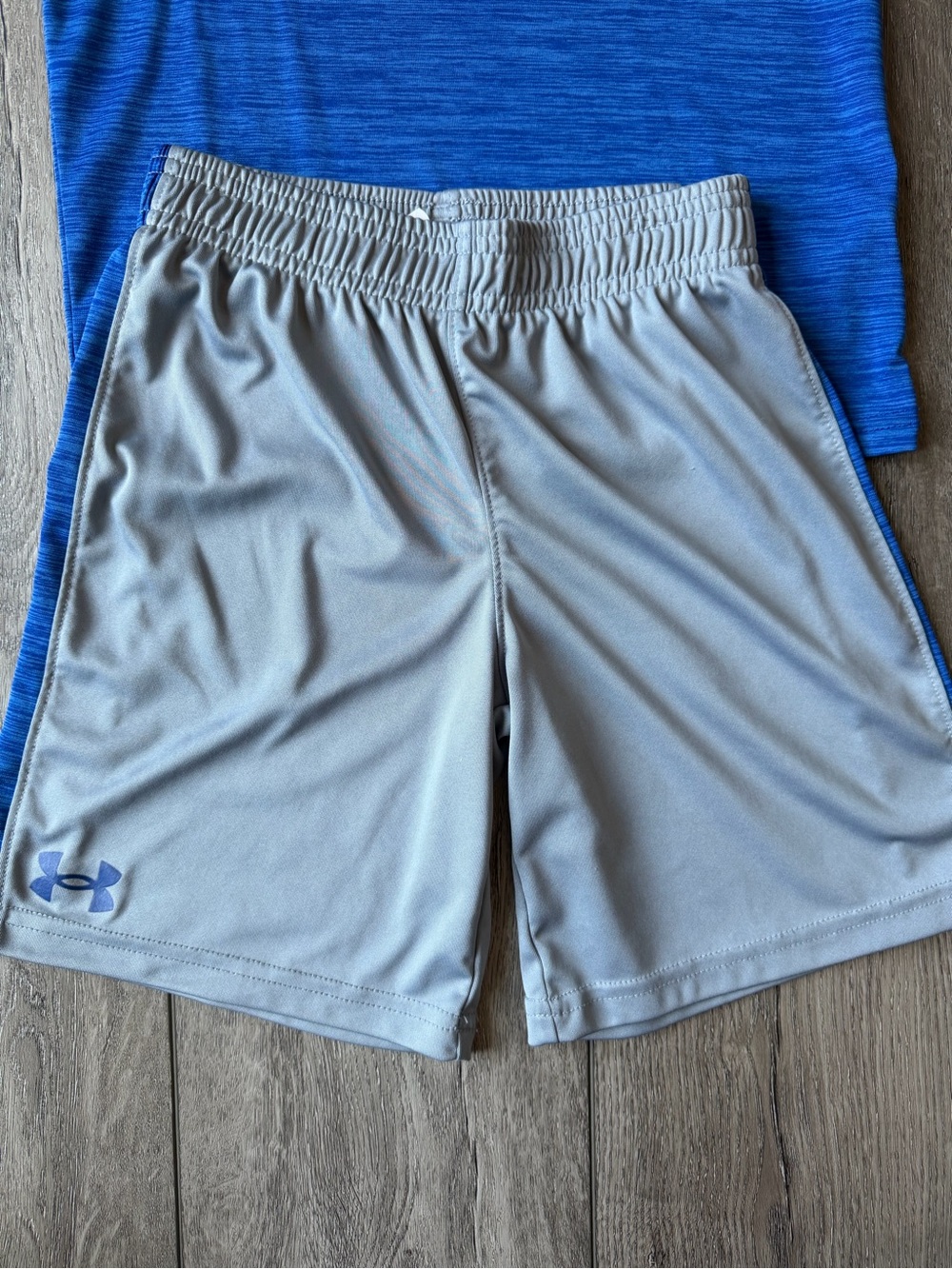 Under Armour- Blue & Gray Athletic Set (7) - Picture 4 of 6